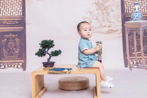 常德宝宝吃迷糊奶如何纠正